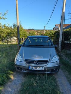 Mercedes Benz - A 180 - 2.0