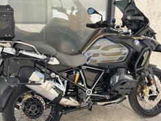 BMW - GS adventure