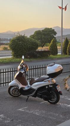 Piaggio - beverly 300