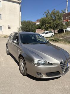 Alfa Romeo - 147 - 1.9JTD