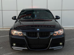 BMW - 330 - 3.0