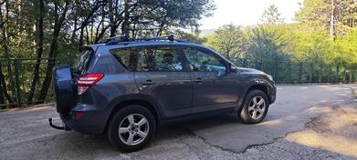 Toyota - RAV 4 - 2.2