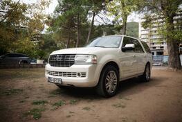 Lincoln - Navigator