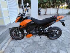 KTM - duke 690