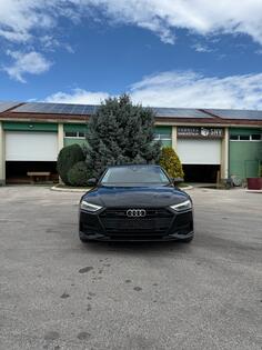 Audi - A7 - 2000