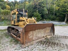 CAT - D5B