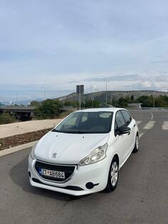 Peugeot - 208 - 1.4