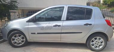 Renault - Clio