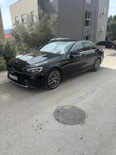 Mercedes Benz - E 220 - e 220