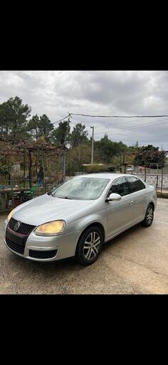 Volkswagen - Jetta - 2.0 TDI