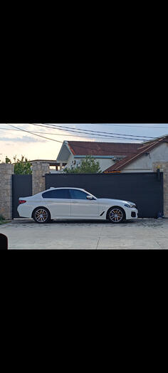 BMW - 520 -  X drive