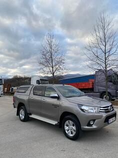 Toyota - Hilux - 2.4 D-4D 4x4