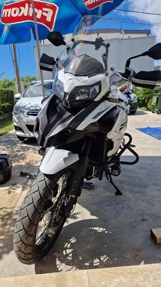 Benelli - TRK 502X