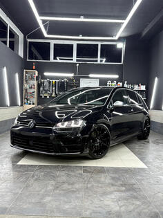 Volkswagen - Golf 7 - R