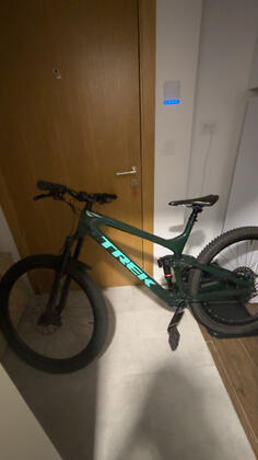 Trek - slash 9.8
