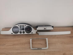 Instrument tabla za Automobile - Volkswagen - Passat    - 2008