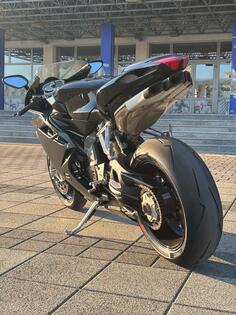 MV Agusta - f4