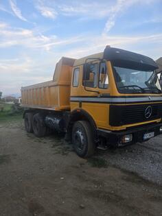 Mercedes Benz - Mercedes 2435