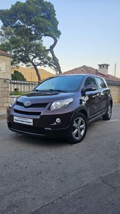 Toyota - Urban Cruiser - 1.4D4D