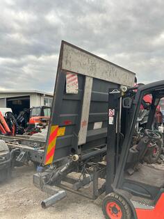 Mercedes Benz - 1224