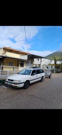 Volkswagen - Passat - B3