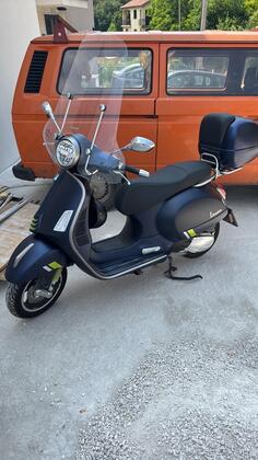 Vespa - 300