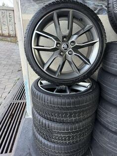 Fabričke felne i 18 gume