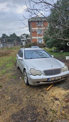 Mercedes Benz - C 220