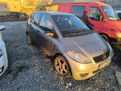 Mercedes Benz - A 180 - 1.8