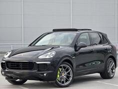 Porsche - Cayenne - S