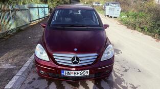 Mercedes Benz - B 180 - 1.8