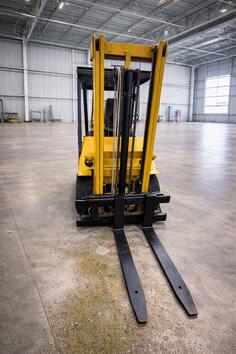 Hyster - H Y S T E R