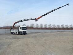 Mercedes Benz - ACTROS 2545 kamion s ravnom platformom + kran / LUS-1128