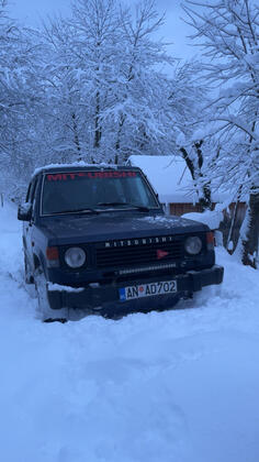 Mitsubishi - Pajero - 2,5