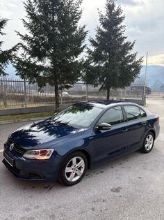 Volkswagen - Jetta - 1.6 77KW