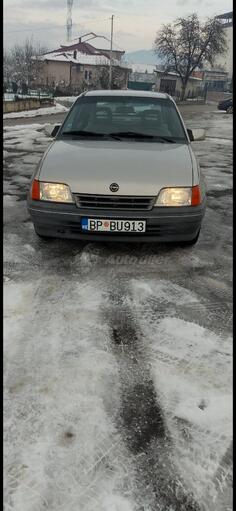 Opel - Kadett - 17 D