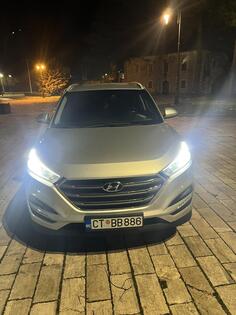Hyundai - Tucson - 1.6 T-GDI 5VR GLS