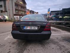 Mercedes Benz - E 220