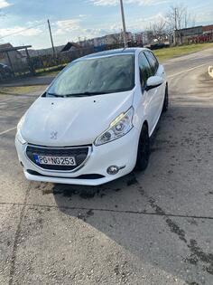 Peugeot - 208 - 1.6hdi