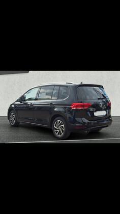 Volkswagen - Touran