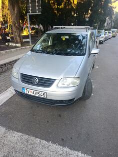 Volkswagen - Touran - 1900