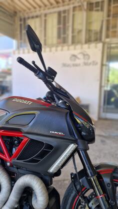 Ducati - diavel
