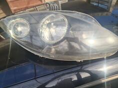 Oba fara za Seat - Leon    - 2008