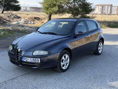Alfa Romeo - 147 - benzin