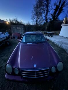 Mercedes Benz - E 300 - 3.0