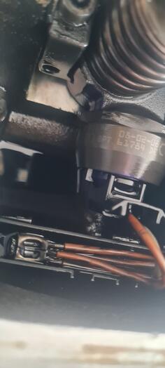 Püskürtme memeleri za Automobile - Volkswagen - Passat    - 2006