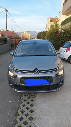 Citroen - C4 Picasso - 1.2