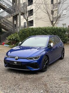 Volkswagen - Golf 8 - 2.0