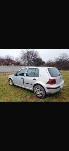 U djelovima Volkswagen - Golf 4 1.9