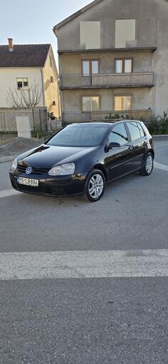 Volkswagen - Golf 5 - 1.9 77kw